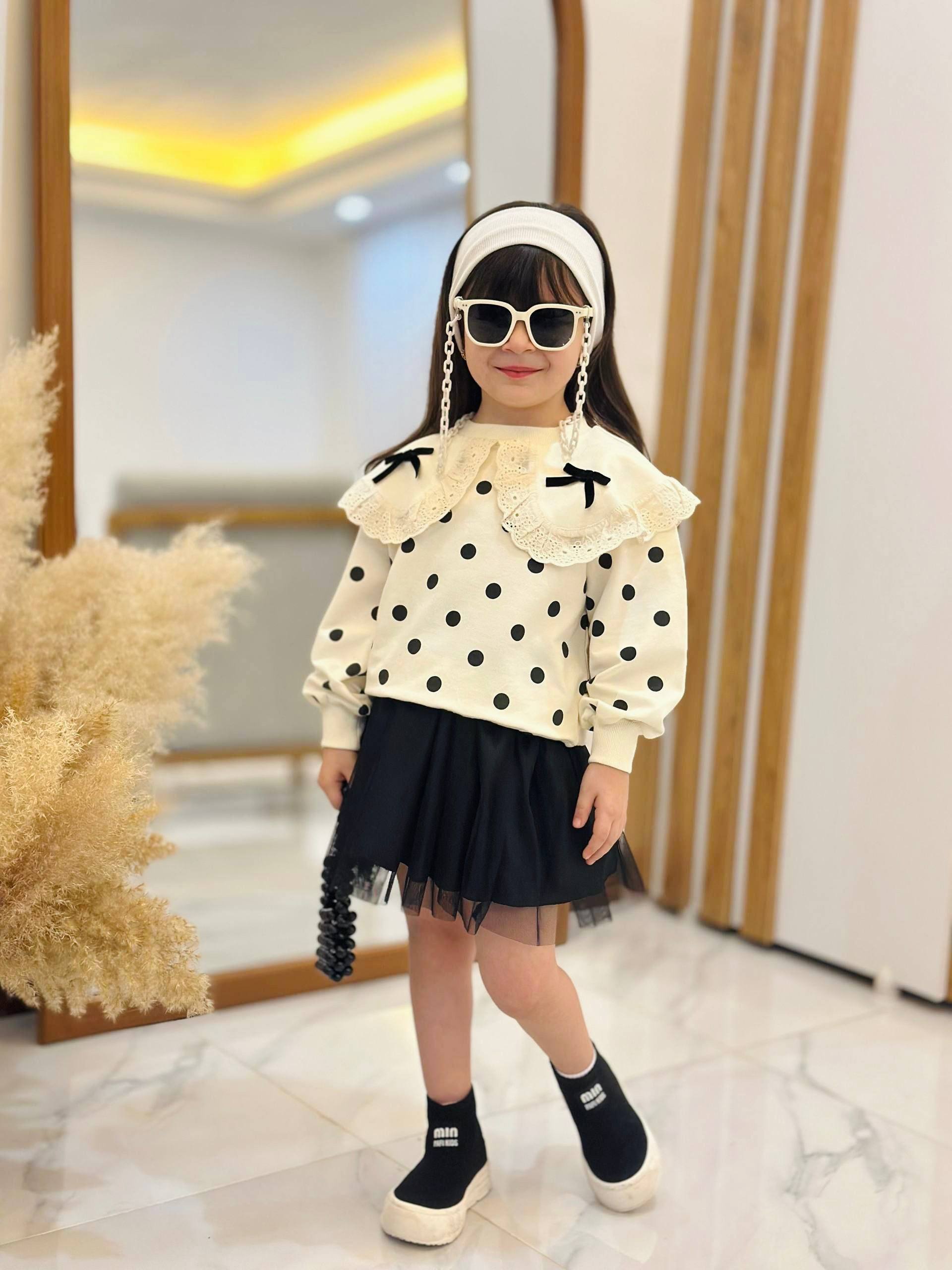 ست بلوز دورس خال خالی با دامن عروسکی