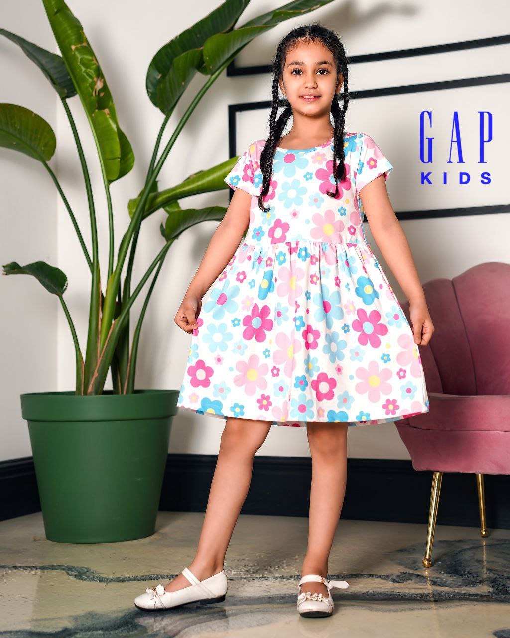 سارافون گل گلی و سنجاقک